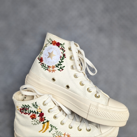 Converse 70's Cream Custom Embroidered High Tops, Sz 6.5 - Picture 10 of 11